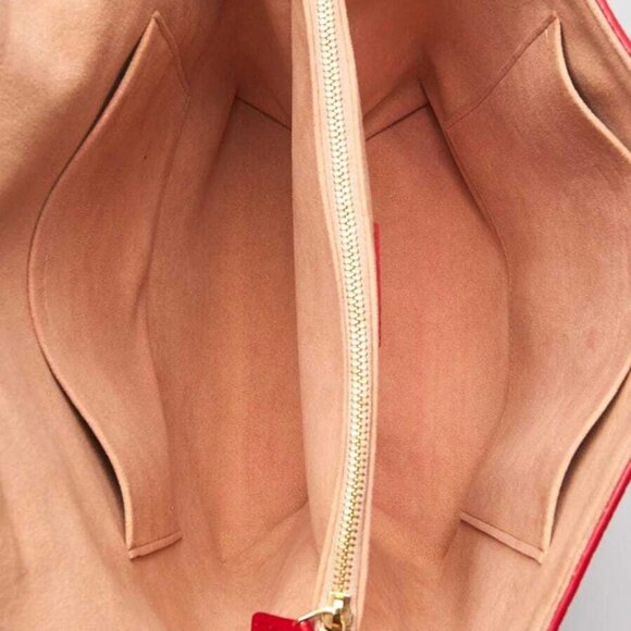 Louis Vuitton Coquelicot Taurillon Leather Volta Bag - Picture 7 of 10